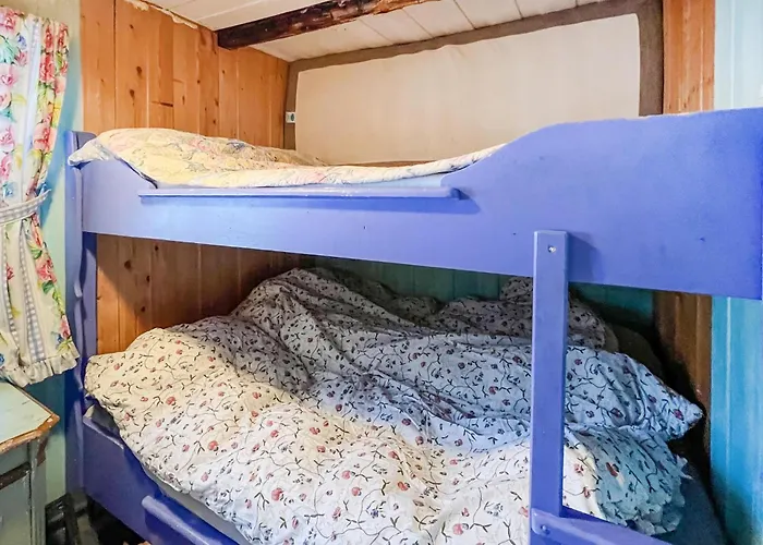 Semesterbostad 4 Bedroom In